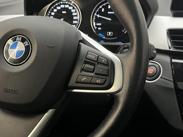 BMW X2 xDrive25e Executive | Panoramadak |