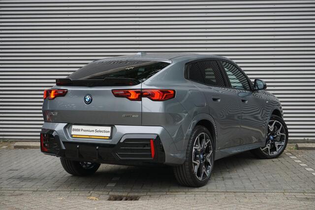 BMW X2 iX2 eDrive20 M Sportpakket Pro | Comfort Pack | Glazen panoramadak | Parking Assistant Plus | Harman-Kardon sound system