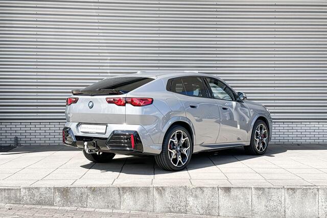 BMW X2 iX2 xDrive30 M Sportpakket Pro / Comfort Pack / Premium Pack / 20 Inch