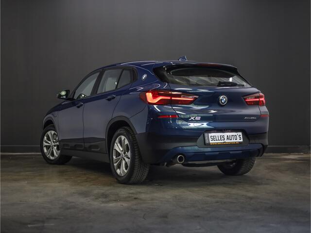 BMW X2 xDrive25e Executive | Camera | Stoelverwarming |