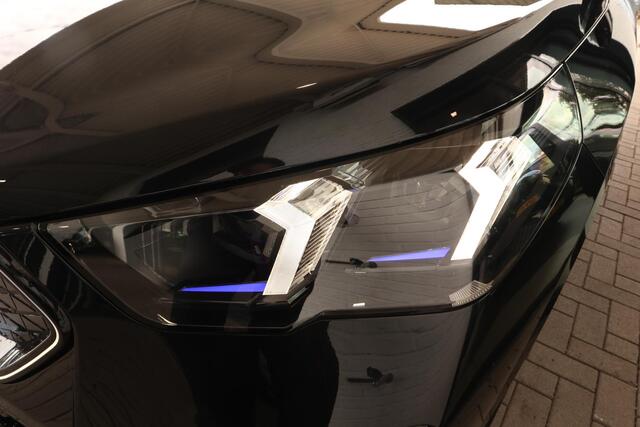 BMW X2 iX2 eDrive20 M Sportpakket Pro | Innovation Pack | Comfort Pack | Panoramadak