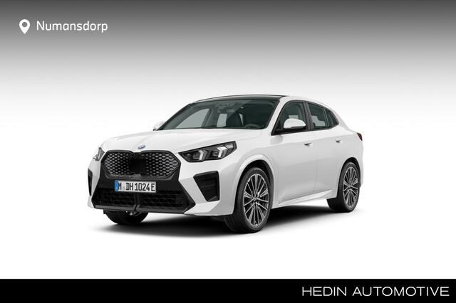 BMW X2 iX2 eDrive20 | M-Sport Pro | 20'' | Panorama. | Harman/Kardon | Elek. stoel. | Driv. + Park. Plus | Head-Up | Stoelmassage | Getint glas | Camera | Stuur + stoelverw. | Comf. Acc.
