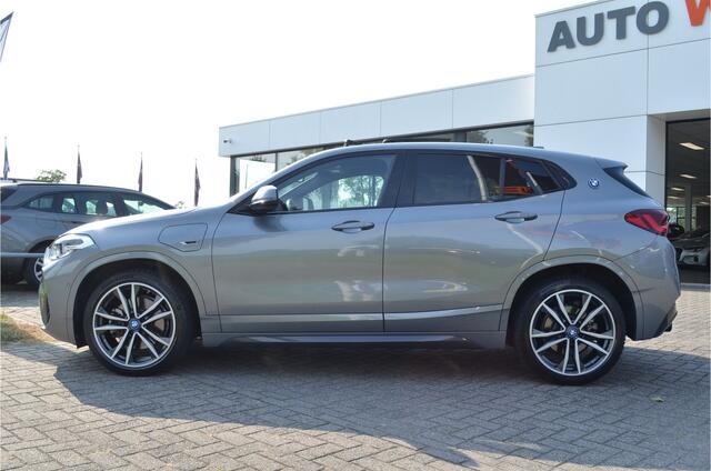 BMW X2 xDrive25e M-Sport Pano | a.Camera | Carplay | 19'' LMV | Leer | Stoelverwarming | Getint glas