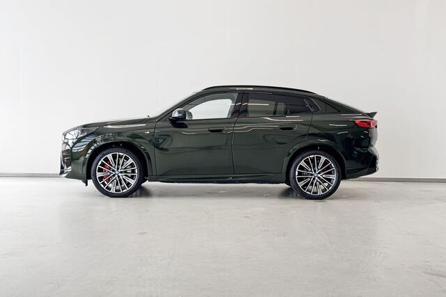 BMW X2 iX2 xDrive30 | M Sport Pro | Innovation Pack | Glazen Panoramadak | Elektrisch verstelbare stoelen | Harman-Kardon sound system