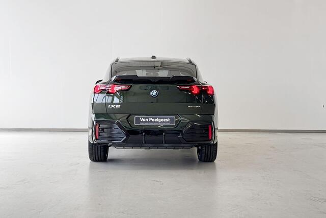 BMW X2 iX2 xDrive30 | M Sport Pro | Innovation Pack | Glazen Panoramadak | Elektrisch verstelbare stoelen | Harman-Kardon sound system