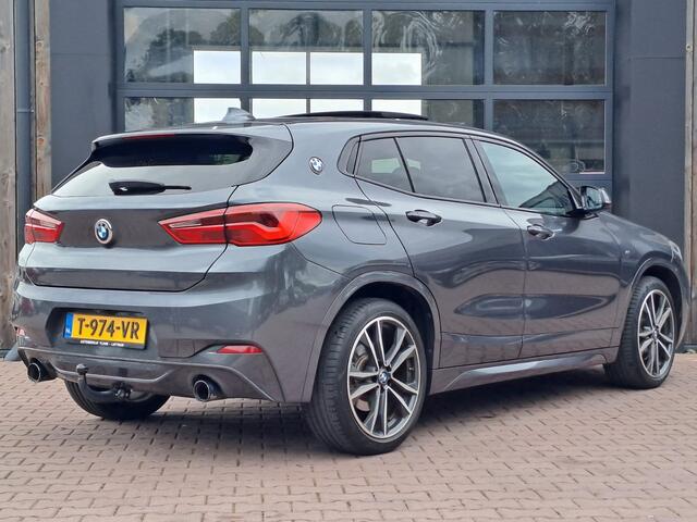 BMW X2 sDrive20i High Executive M Sport 192PK | Pano | Trekhaak | LED | Stoelverwarming | ACC | Vol |