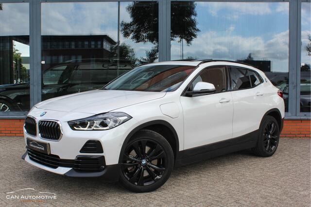 BMW X2 xDrive25e Pano Camera Carplay Stoelverwarming