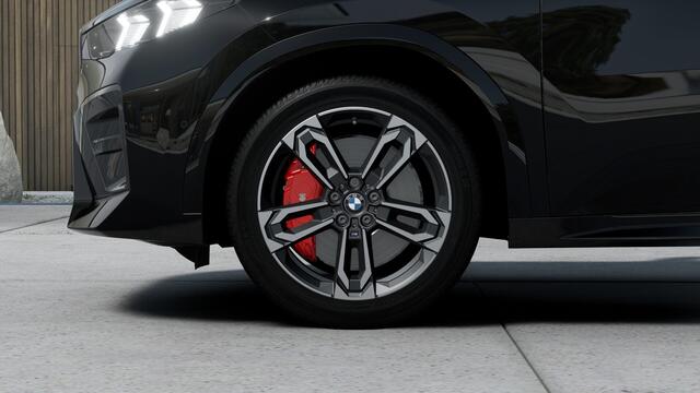 BMW X2 iX2 eDrive20 M Sport / Sportstoelen / Achteruitrijcamera / M Adaptief onderstel / Comfort Access / Adaptieve LED / Parking Assistant