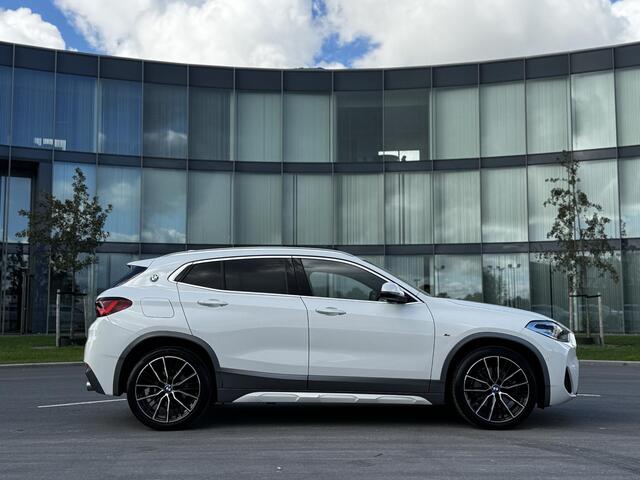 BMW X2 sDrive20i High Executive M-Sport, Pano