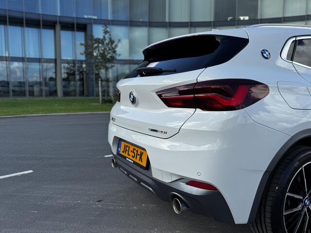BMW X2 sDrive20i High Executive M-Sport, Pano