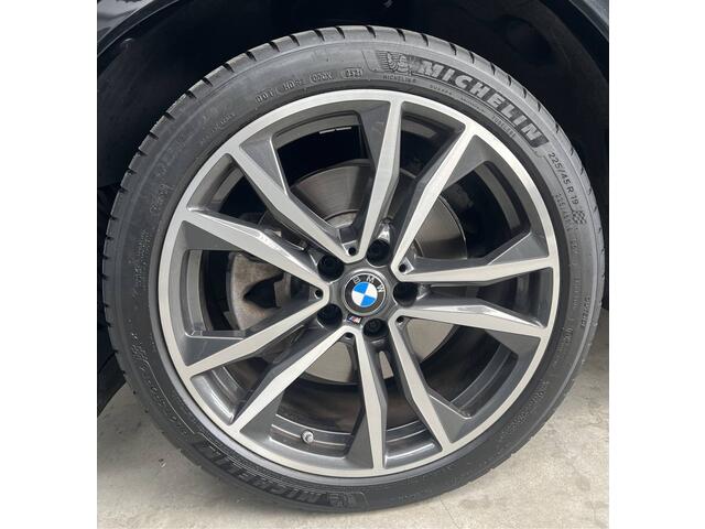 BMW X2 xDrive20i High Executive | M-SPORT | SCHUIF/KANTELDAK | NAVI XL | ADAPTIVE CRUISE CONTROL | LMV 19'' | CLIMATE CONTROL | PDC | STOELVERWARMING | LED | ELEKTR. ACHTERKLEP | BLUETOOTH