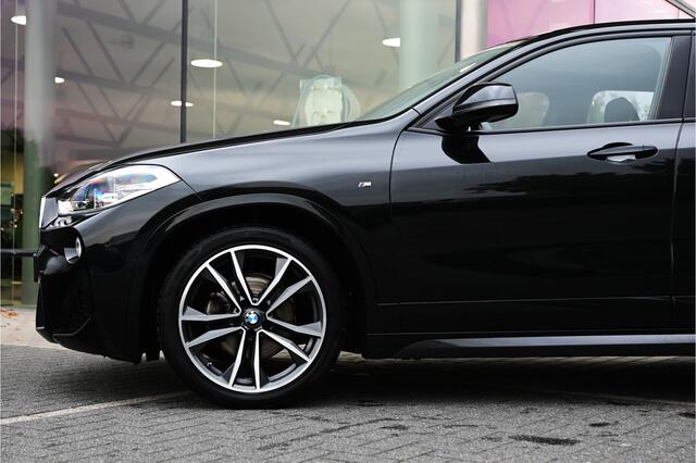 BMW X2 sDrive18i High Executive M Sport Automaat / Sportstoelen / Stoelverwarming / LED / Cruise Control / 19" LMV
