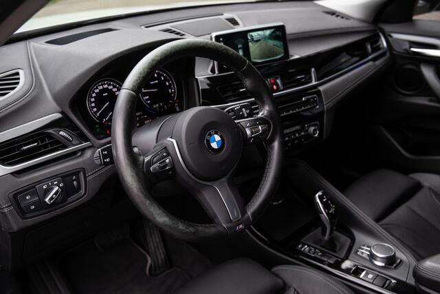 BMW X2 sDrive20i , Head-up display, Stoelverwarming,