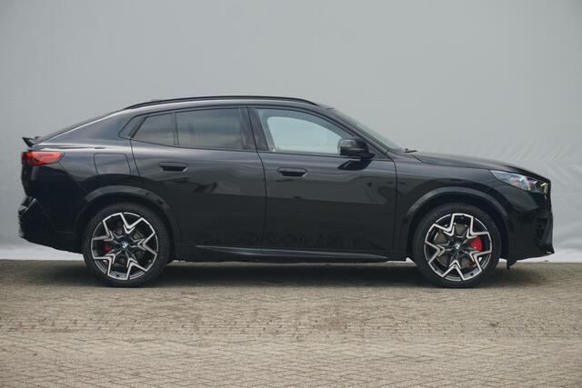 BMW X2 iX2 eDrive20 M Sport Edition 20'' / Harman Kardon / Head-Up Display / Elektrisch Verstelbare Stoelen