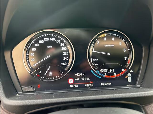 BMW X2 sDrive20i High Executive M Sport Mesh Edition Panoramadak 19 Inch M Sportzetels DAB Carplay