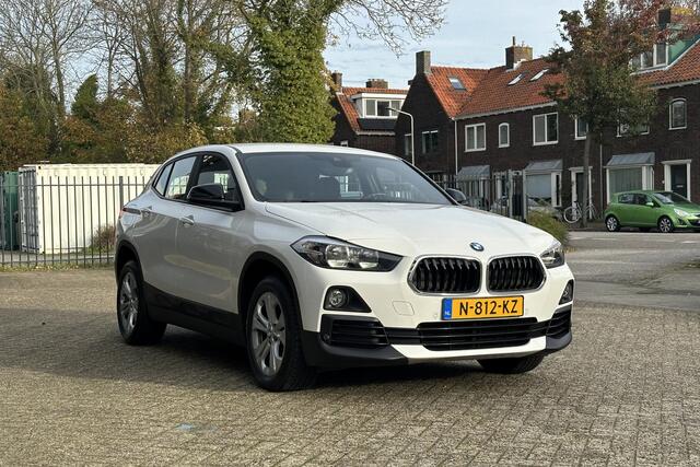 BMW X2 sDrive20i 192PK 4 cilinder | High Executive | Keyless | Head up display