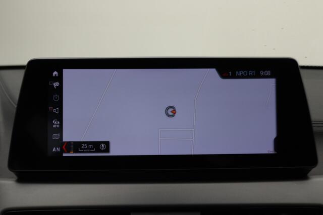 BMW X2 xDrive25e Business Edition Plus M-Kuipstoelen, Head-Up, Leer, Cruise, LED, Bluetooth, Navigatie, PDC, 19''