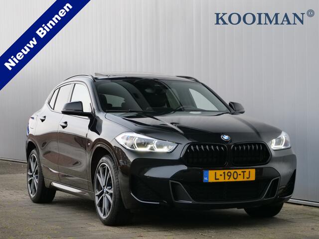 BMW X2 xDrive25e High Executive 220 Pk Automaat Navigatie / DAB / Camera / Leer / Schuifdak / M-pakket