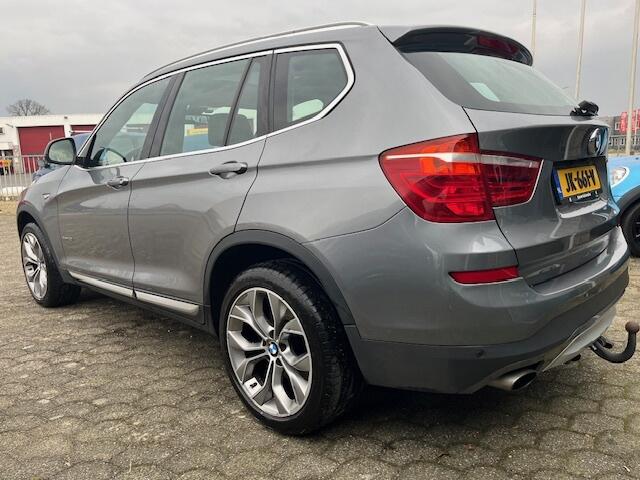 BMW X3 xDrive20i High Executive - Panoramadak