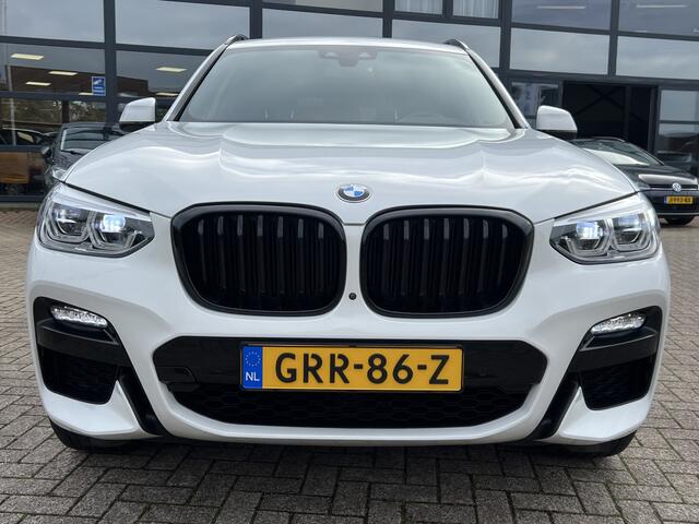 BMW X3 xDrive30e M-Sport Navigatie Trekhaak Rondzicht Camera Life Cockpit Prof Head Up Dab 20 Inch Velgen Getint Glas Plug In Hybride 1e Eigenaar