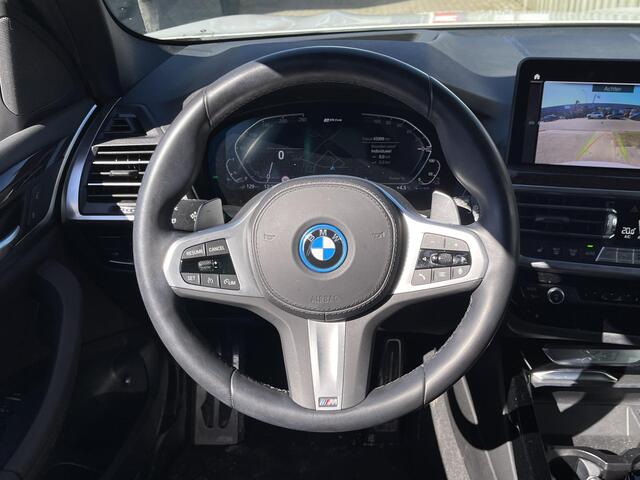 BMW X3 xDrive30e High Executive M Sport 19"/Leder/Stoelverwarming v+a/360 camera/Dodehoek/Head-up/Adaptief LED/Apple Carplay & Android Auto