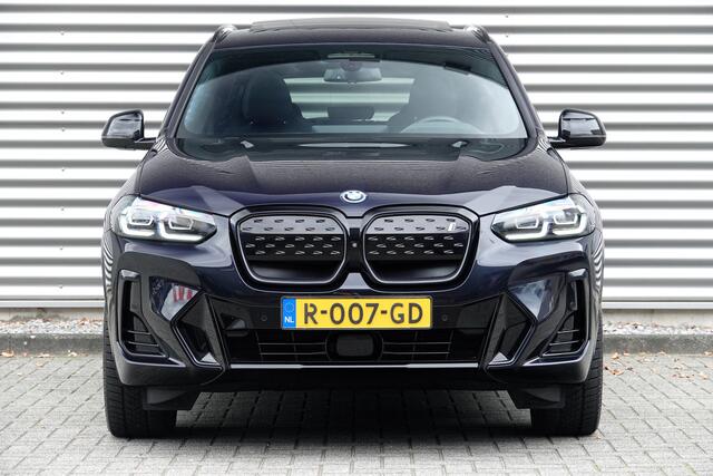 BMW X3 iX3 High Executive 80 kWh OVERNAME LEASECONTRACT 1099 ex btw per maand