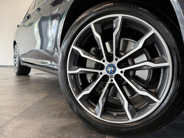 BMW X3 xDrive30e High Executive 293PK Panoramadak Head-up 20'lmv Navigatie VCP * 2e Paasdag zijn wij geopend van 12:00 tot 17:00uur! *