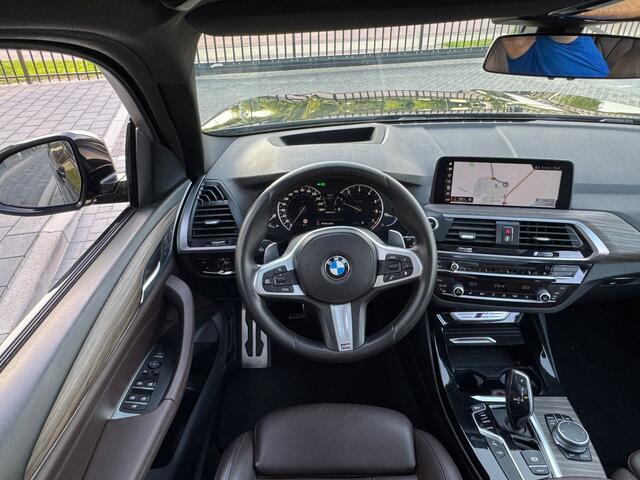 BMW X3 M40i xDrive High Exe Pano.Dak Elek.Stoelen Driv.Ass Nav.Pro Head-up Leder 21" LM Velgen