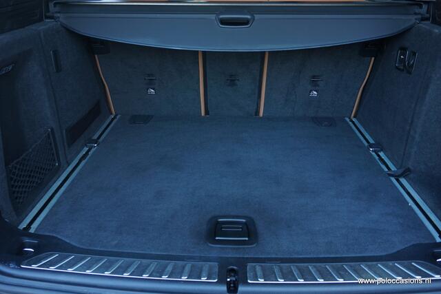 BMW X3 xDrive20i High Executive M-Pakket | Automaat | Leder | NL Auto