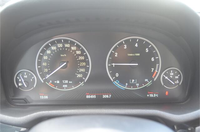 BMW X3 xDrive35i High Executive schuifdak 12 mnd. gar.