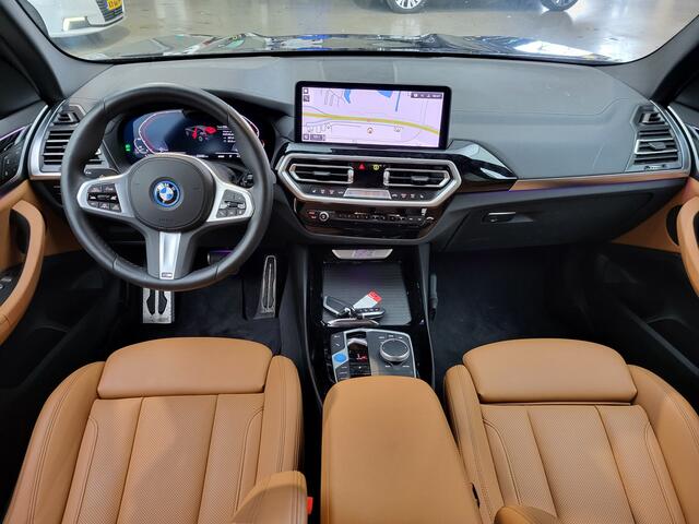 BMW X3 iX3 Executive 80 kWh | Verwacht | M-pakket | Pano | Leder |