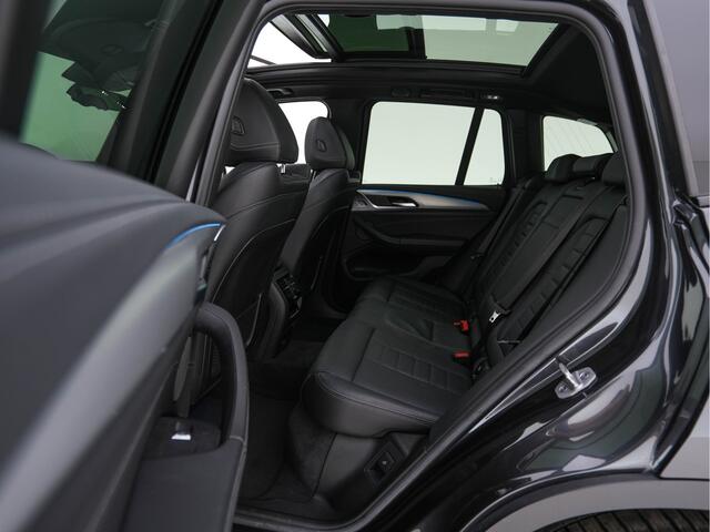 BMW X3 iX3 High Executive 80 kWh [ 3-Fase ] (INCL.BTW) *PANO | HEAD-UP | FULL-LEATHER | FULL-LED | ADAPTIVE-CRUISE | DIGI-COCKPIT | BLINDSPOT | HARMAN/KARDON | KEYLESS | TOP-VIEW | SPORT-SEATS | 20''ALU | TOWBAR*