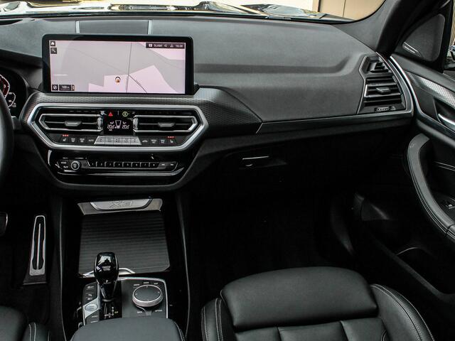 BMW X3 xDrive30e 292PK High Executive M-Sport | PANO | KEYLESS | AMBIENTE VERLICHTING | HEAD-UP | STOELVERWARMING |