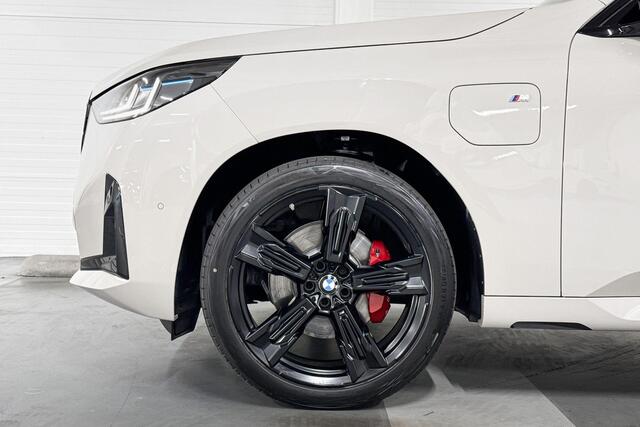 BMW X3 30e xDrive | M-Sport Pro | Premium Pack | Driving Assistant | Harman/Kardon | Panoramadak | Comfort Access