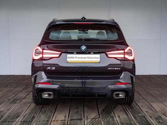 BMW X3 xDrive30e | High Executive | M Sportpakket | Glazen panoramadak | Stuurverwarming | HiFi | BMW Laserlight | Easter