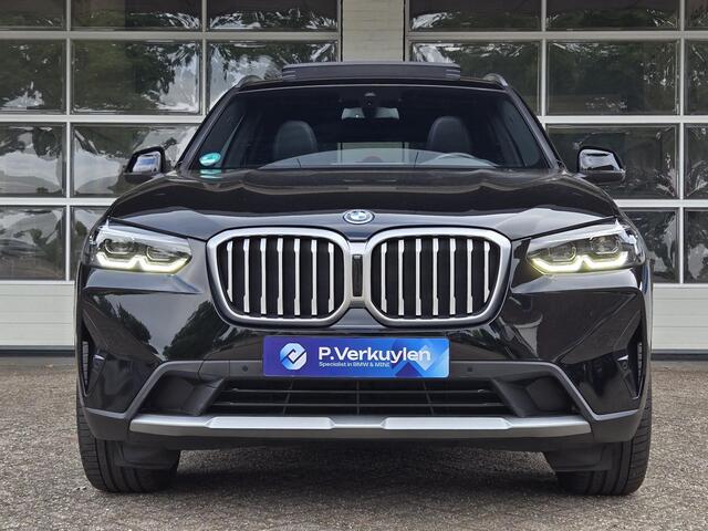 BMW X3 xDrive30e | SPORTSTOELEN | LEDER | PANORAMADAK | CAMERA |