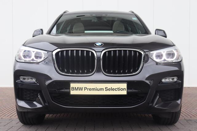 BMW X3 xDrive20i High Executive M-Sportpakket / Panoramadak / HIFI / Achteruitrijcamera / 19 '' /