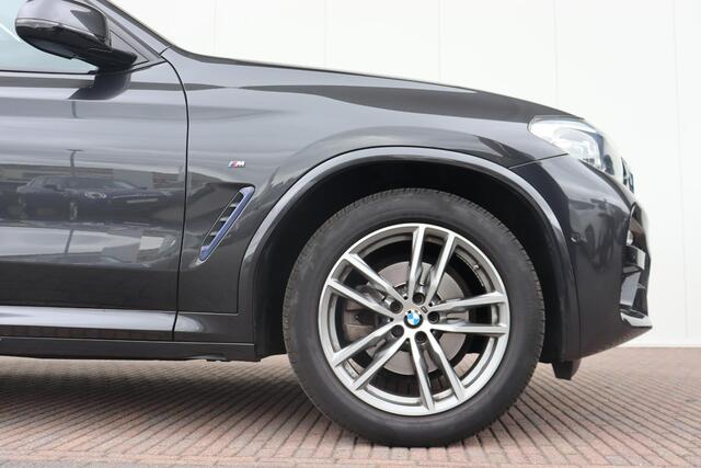 BMW X3 xDrive20i High Executive M-Sportpakket / Panoramadak / HIFI / Achteruitrijcamera / 19 '' /