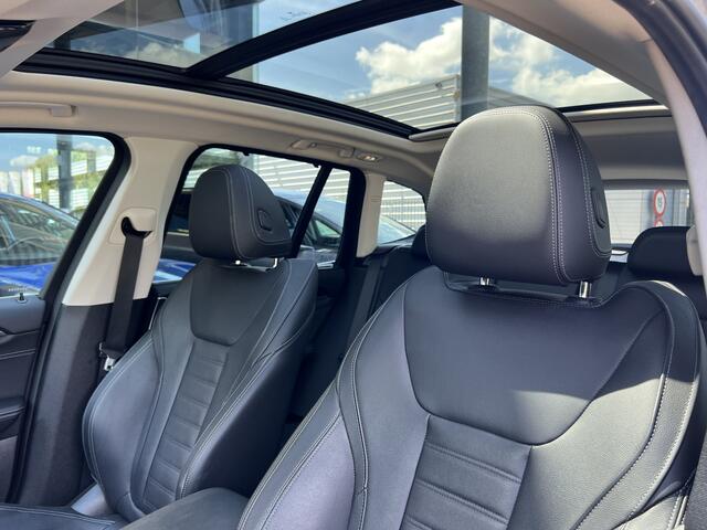 BMW X3 xDrive30e Executive | LCI | PANO | Camera | M-sport stoelen | Interesse, Proefrit? Bel of app met: 06-24 28 28 42