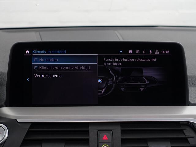 BMW X3 xDrive30e High Executive Aut- Panoramadak, Stuur/Stoelverwarming, Sfeerverlichting, Standkachel, Sport Interieur