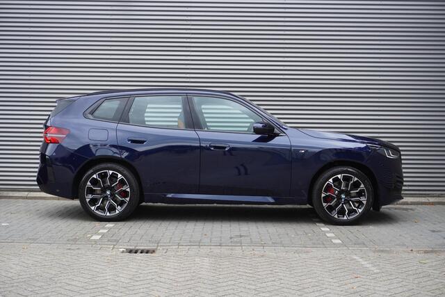 BMW X3 30e xDrive M Sportpakket Pro | Trekhaak met elektrisch wegklapbare kogel | Glazen panoramadak | Professional Pack | Comfort Pack