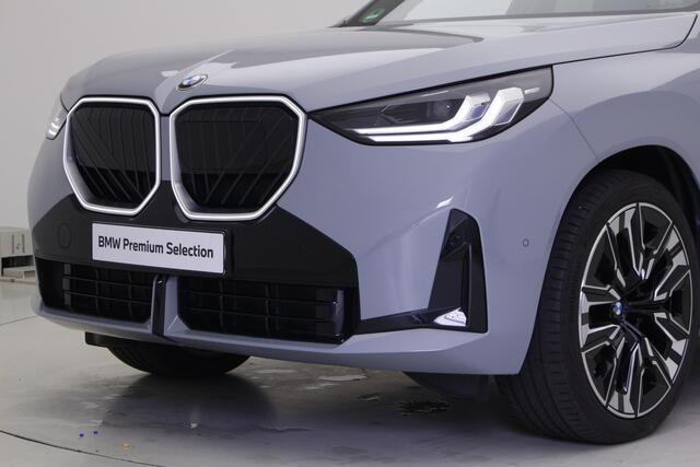 BMW X3 30e xDrive M-Sport | Trekhaak | Panorama | 21" | Elek. verst. stoelen