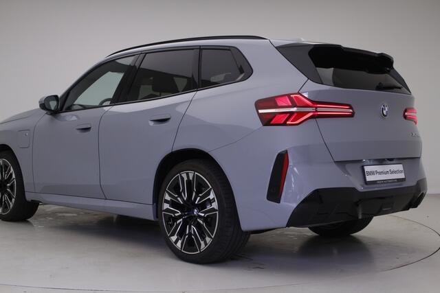 BMW X3 30e xDrive M-Sport | Trekhaak | Panorama | 21" | Elek. verst. stoelen