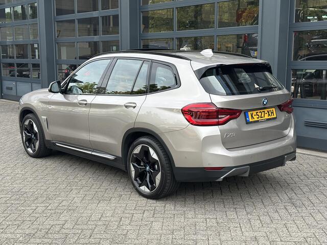 BMW X3 iX3 High Executive 80 kWh | PANORAMADAK | TREKHAAK | HEAD UP | LEDER