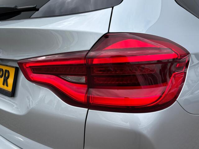 BMW X3 xDrive30i High Executive M-Sport | HUD | Memory | Co Pilot | Trekhaak |