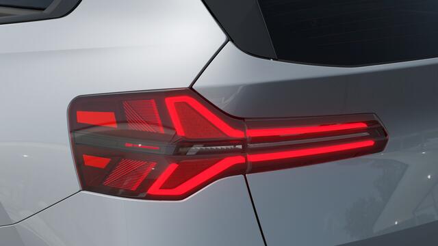 BMW X3 30e xDrive M Sport Automaat / Panoramadak / Trekhaak / Sportstoelen / Adaptieve LED / Parking Assistant Plus / Stuurverwarming / Comfort Access