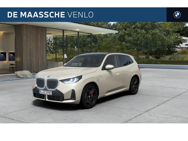 BMW X3 30e xDrive M Sport Automaat / Panoramadak / Trekhaak / Stoelventilatie / Parking Assistant Plus / Comfort Access / Adaptieve LED / Stuurverwarming