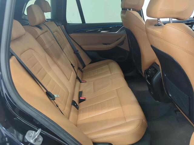 BMW X3 iX3 High Executive 80 kWh | Panoramadak | Keyless | Stoelverwarming | Harman Kardon | Memory Seat | Head-Up Display | 360 Camera | Adaptief Onderstel | Trekhaak | Adaptive LED | Elektrische Stoelen | Apple Carplay | N