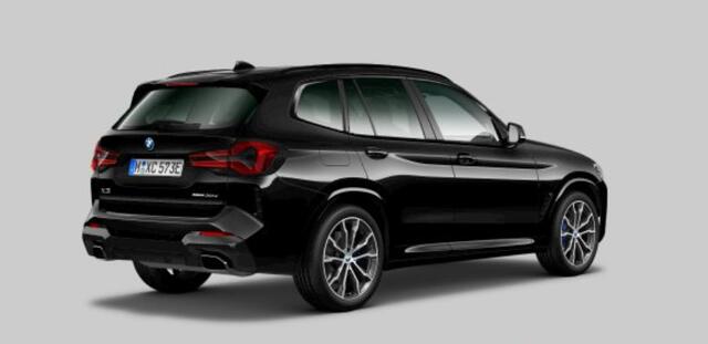 BMW X3 xDrive30e High Executive M Sport - Panoramadak - Head up - Harman Kardon - Parking/Driving Assistant - Active Cruise Control - Ambiance verlichting - Comfort Access - Elektrisch verwarmde voorstoelen -