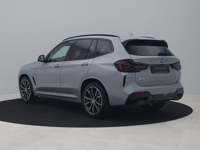 BMW X3 xDrive30e M-Sport | PANO | 360° | HUD | KEYLESS | STOELVERWARMING